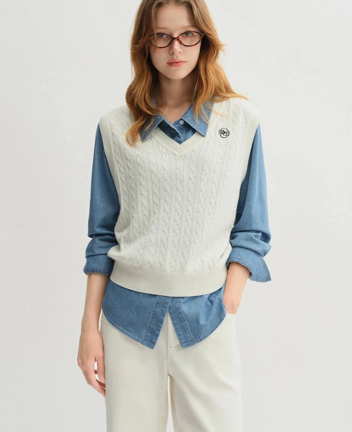 Cable Knit Vest - White V-Neck Sleeveless Pullover