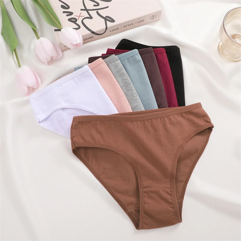3-Pack Cotton Low-Waist Briefs for Women - Comfortable Breathable Underwear