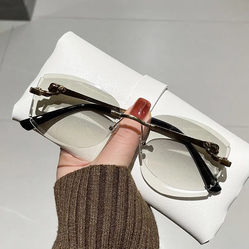 Women's Gradient Frameless Sunglasses - Cut Edge Metal Design