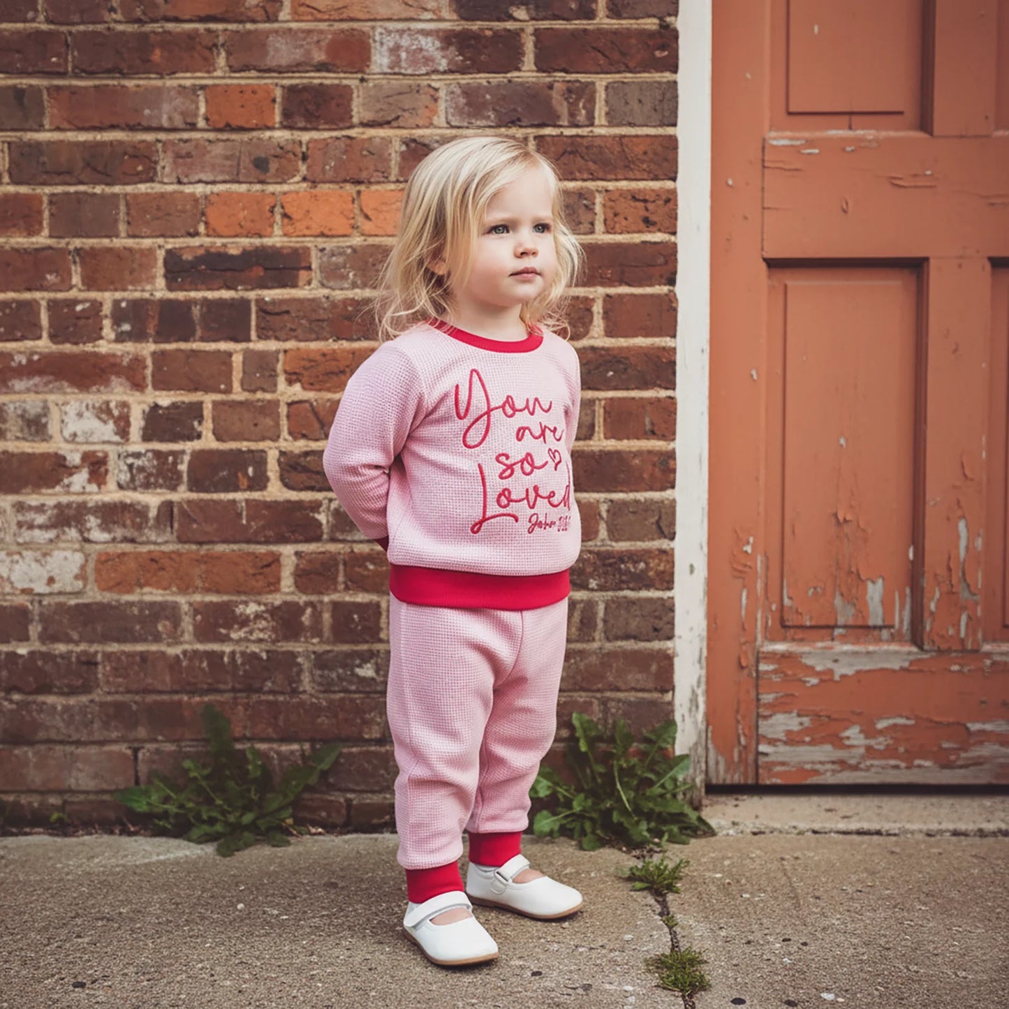 Toddler Girls Valentine's Day 2-Piece Outfit - Heart Letter Sweatshirt & Pants