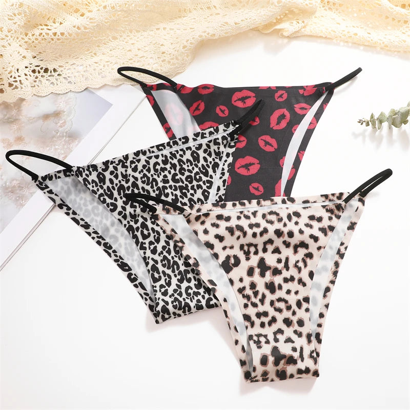 Women's Seamless Silk Underwear 3-Piece Set - Leopard Print Low-Waist Briefs