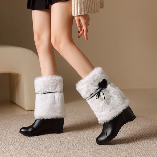 Women's Love Pearl Plush Leather Round Toe Short Boots