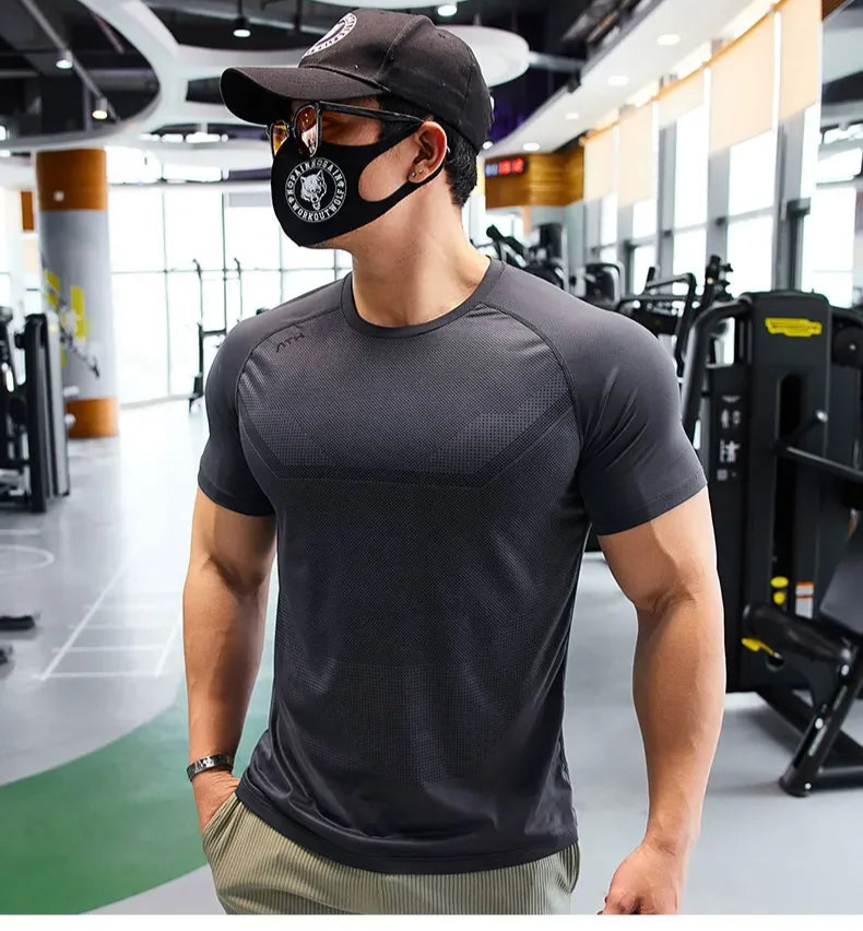 Men's Dry Fit Sport Short Sleeve Running Compression Sweatshirt Tight Sportswear Gym Fitness Elastic Shirts Top Rash Guard T-Shirt