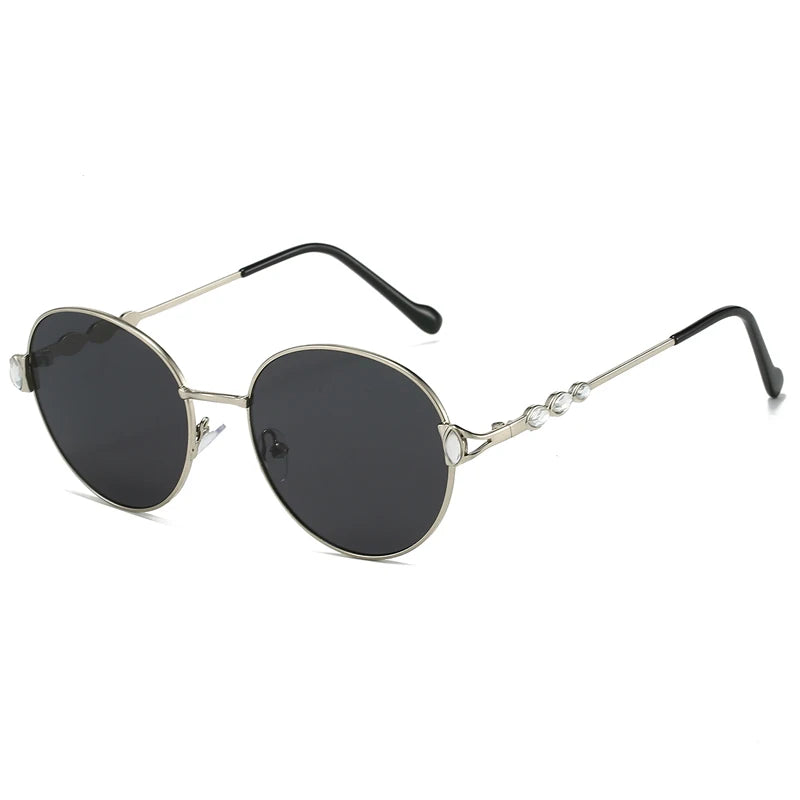 Women's Vintage Round Gradient Sunglasses with Rhinestones