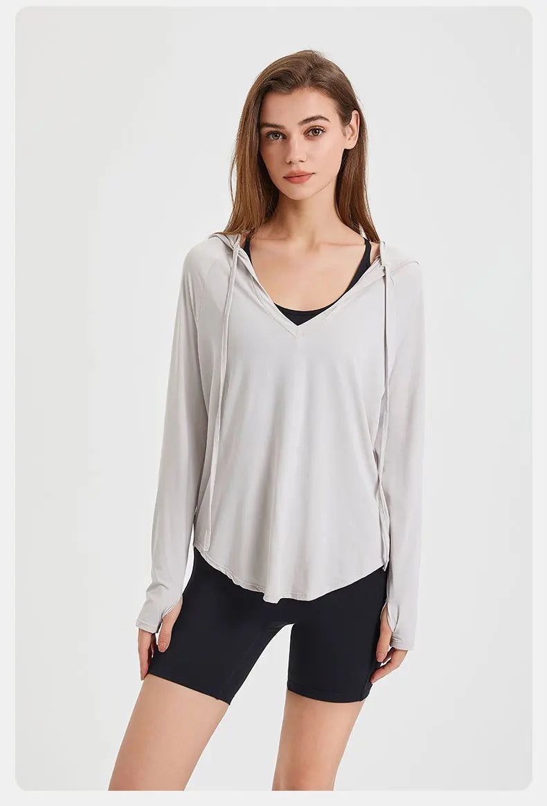 Women's Long Sleeve Hooded Yoga Shirt  Sun Protection Anti-UV Outdoor Workout Running Shirt Breathable Quick Dry Fitness Top Blouse