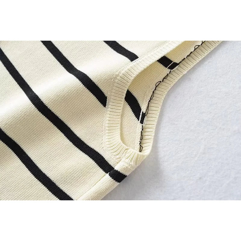 Striped Tank Top - Single Breasted Sleeveless Summer Crop Top