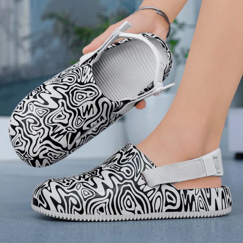 Men's Summer Slippers Outdoor Sandals Design Clogs Beach Slippers Flip Flop Casual Slides