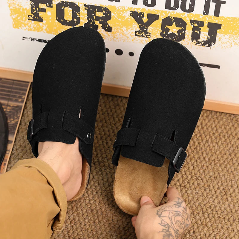 Closed Toe Slippers - Men's Buckle Design Indoor & Outdoor Garden Clogs