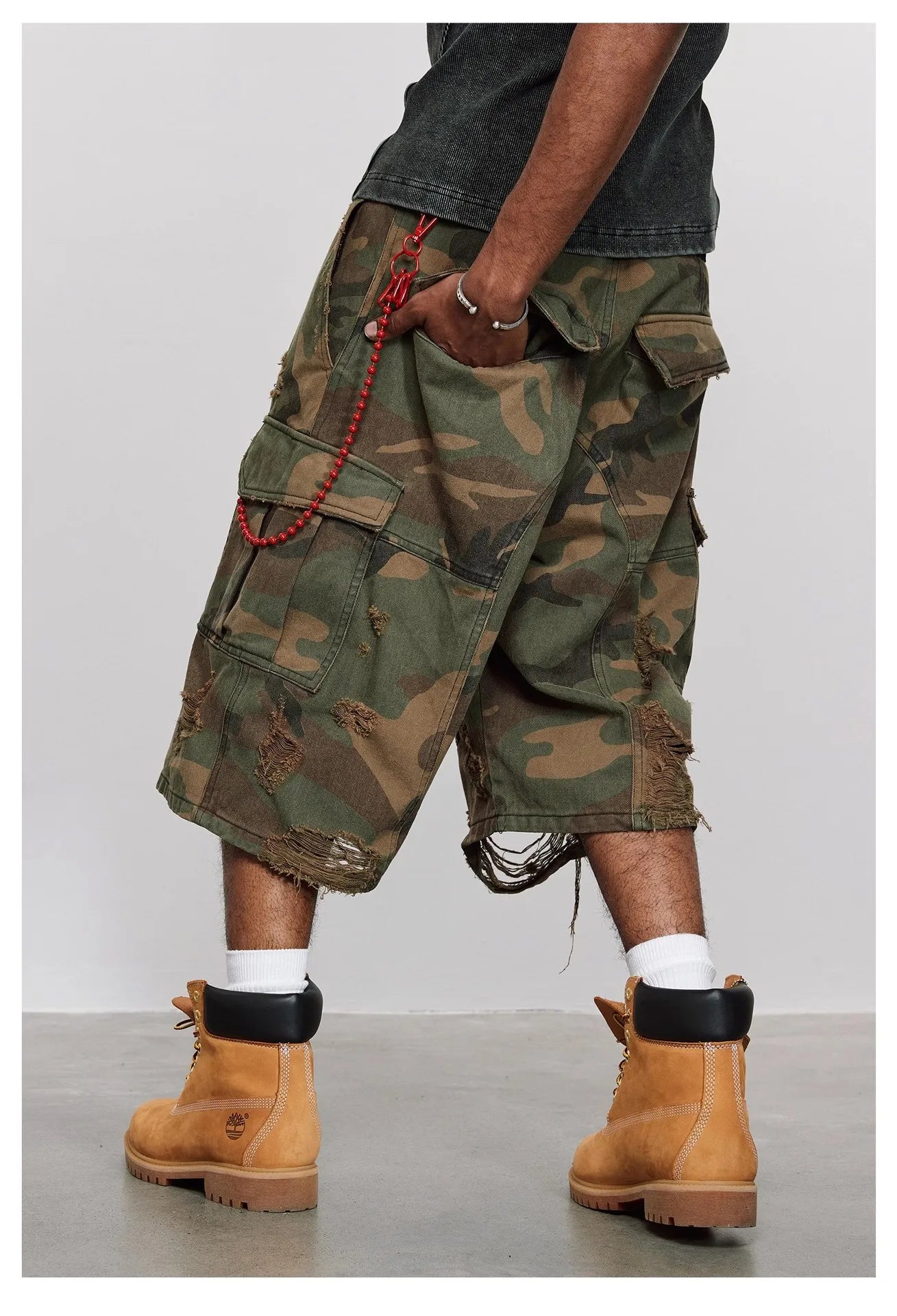 Men's Destroy Camouflage Grinding Washed Cropped Loose Wide-leg Shorts