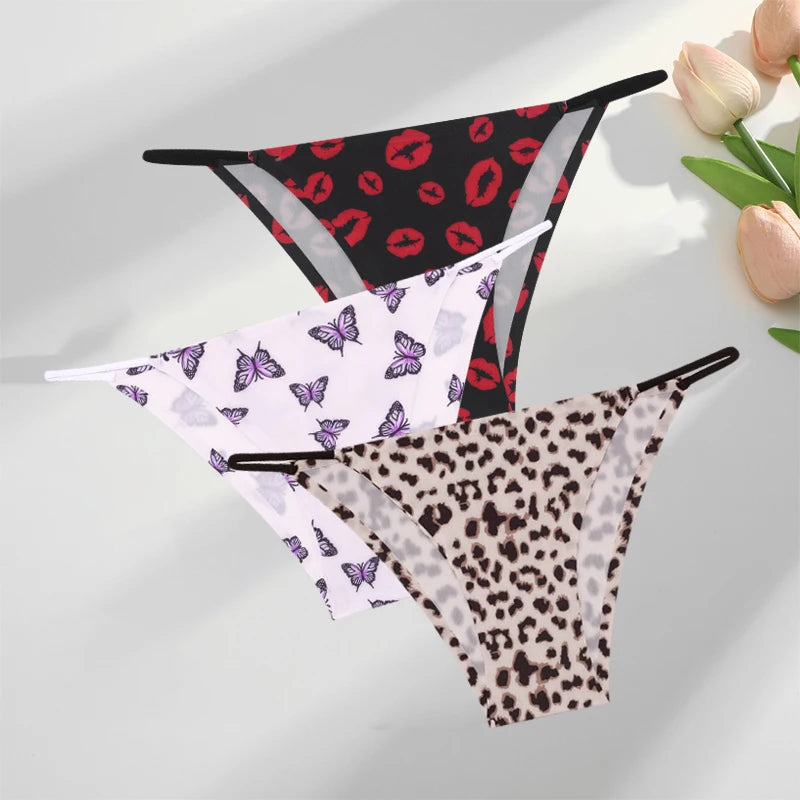 Women's Seamless Silk Underwear 3-Piece Set - Leopard Print Low-Waist Briefs
