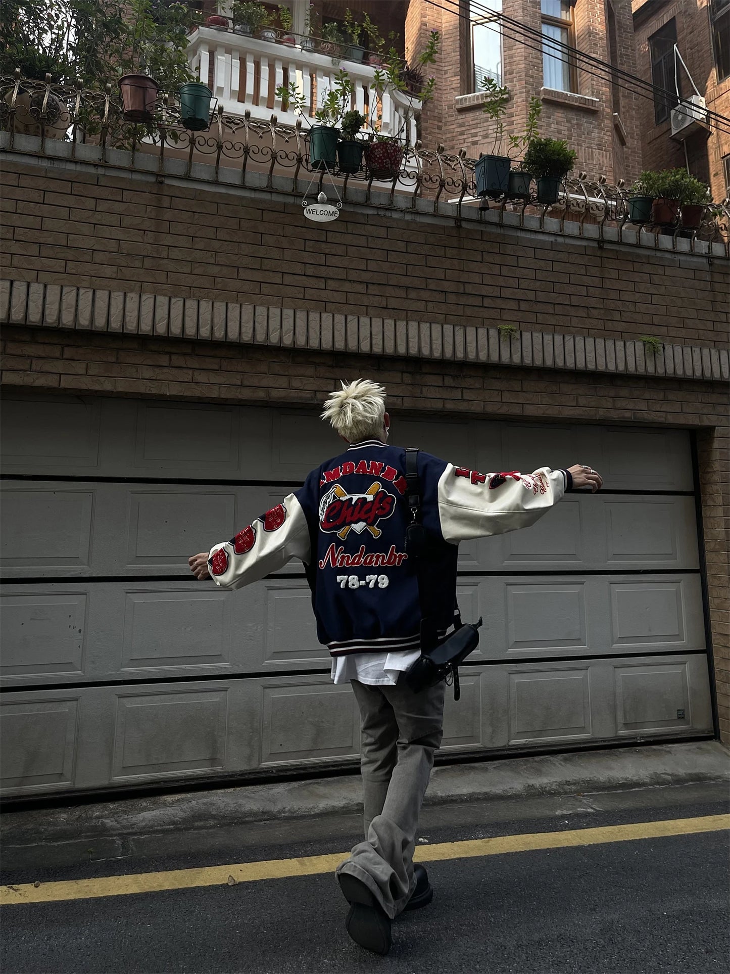 Men's Vintage Flocked Embroidery Patchwork Varsity PU Leather Sleeve Baseball Jacket