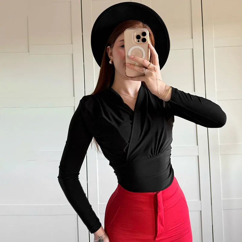 Women's Cross-Neck Slim Long Sleeve Elegant Ruched Top