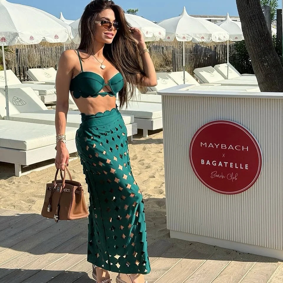 Underwire Bikini Set with Ruffle Skirt - Push Up Brazilian