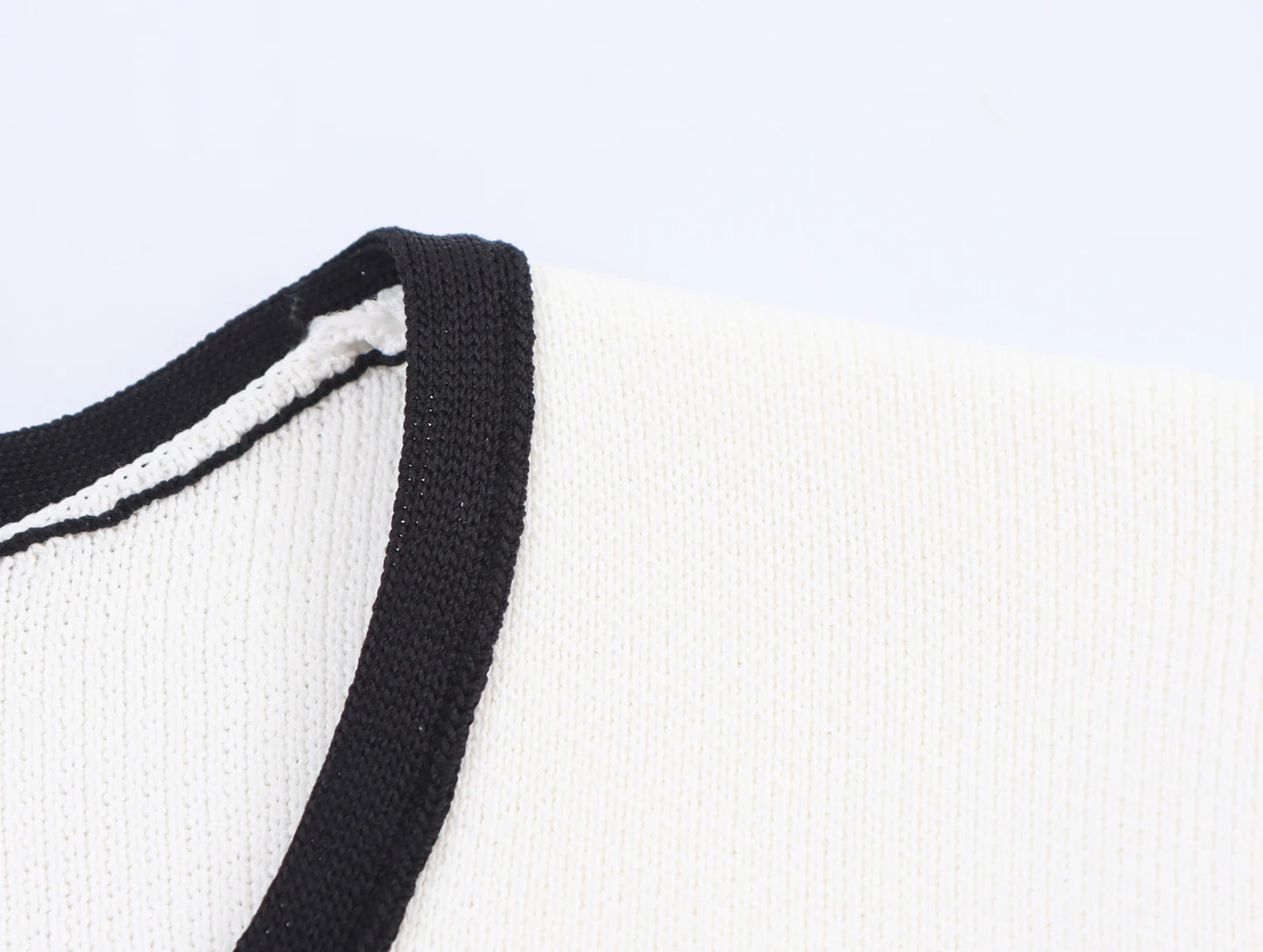 Sexy Cross Color Edge Round Neck Short Sleeve Knitted Coat