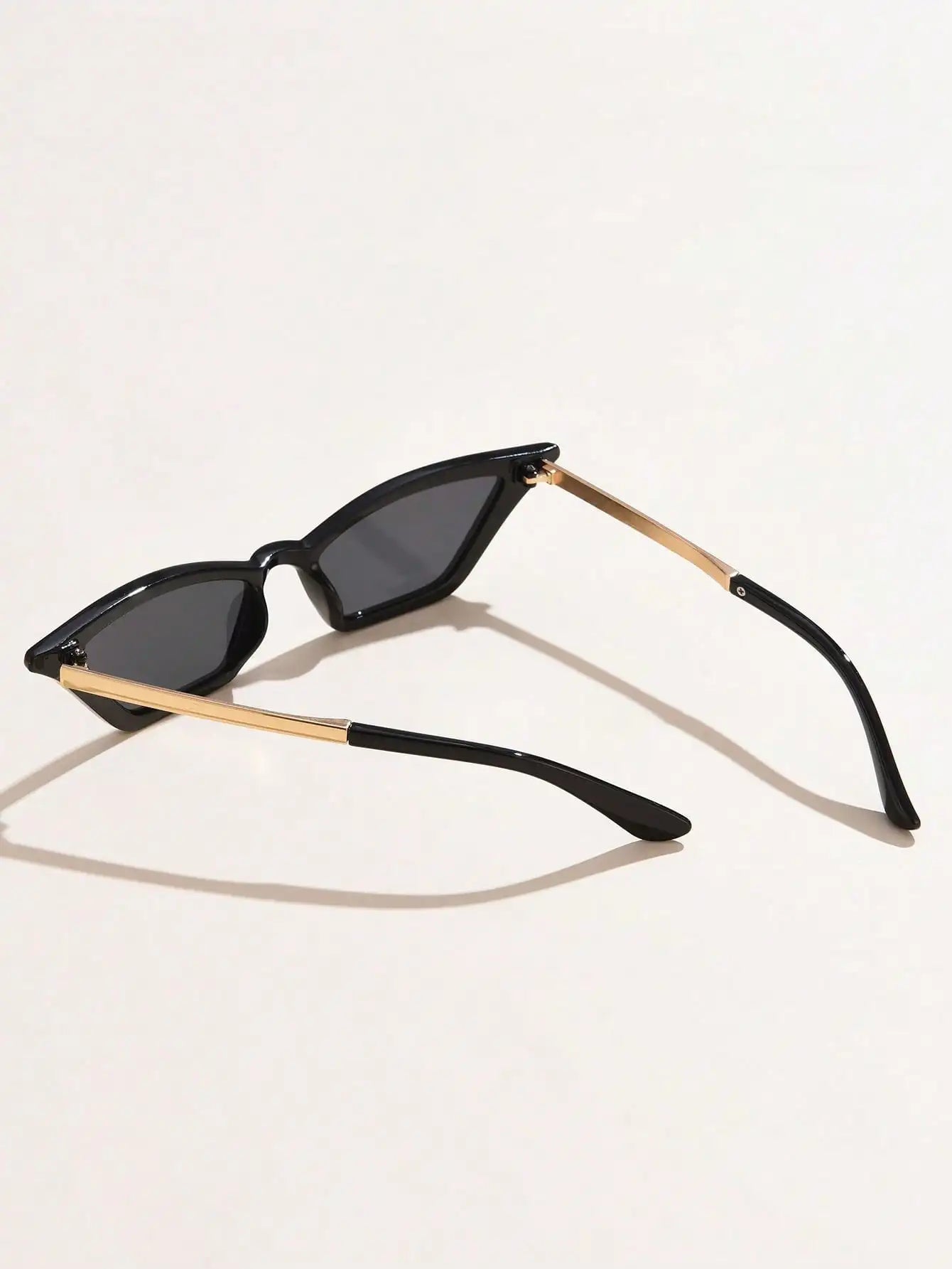 Women's 4pcs Square Triangle Cat Eye Anti UV Sunglasses UV400