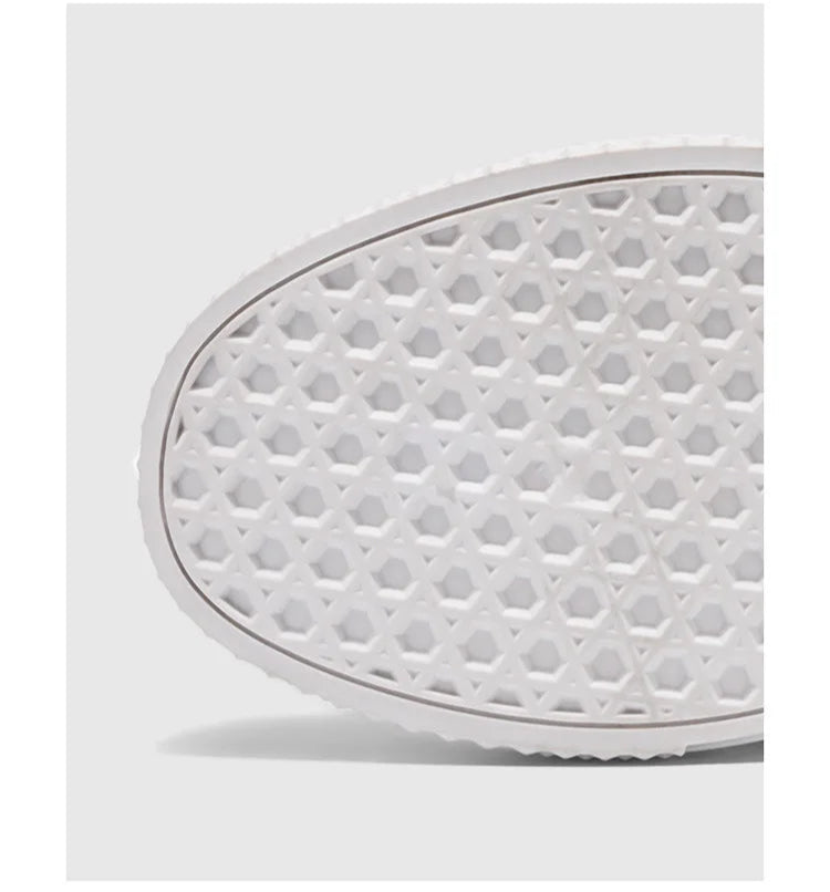 Men's Canvas Skateboard Sneakers - Lace-Up Casual Trainers