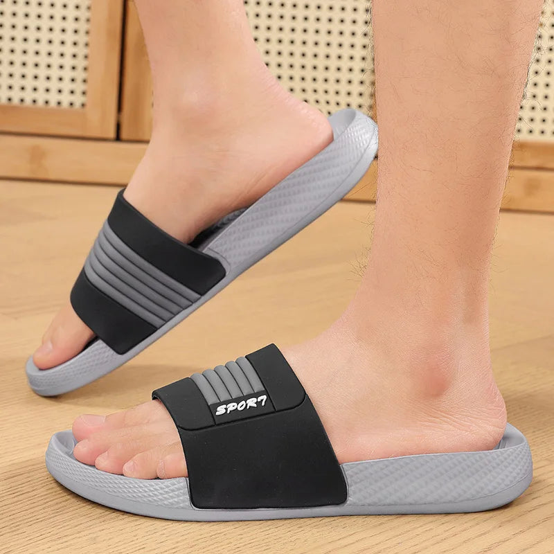 Men's Summer Slippers  Sandals Outdoor Clogs Soft Beach Slippers Comfortable Slides