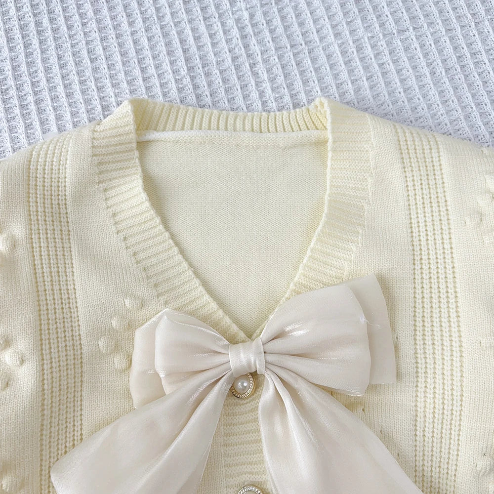 Girl's  Winter Set V-neck Bow Sweater Top and pleated A-line Skirt 2-piece Set
