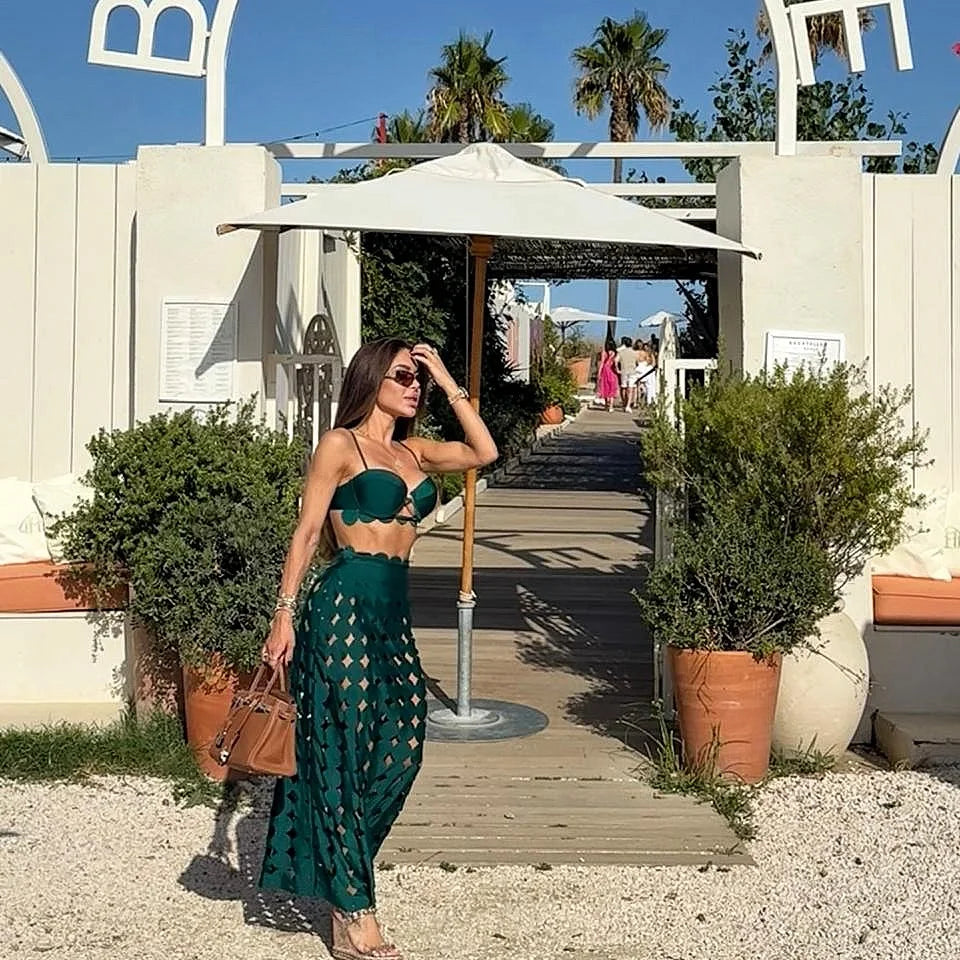 Underwire Bikini Set with Ruffle Skirt - Push Up Brazilian