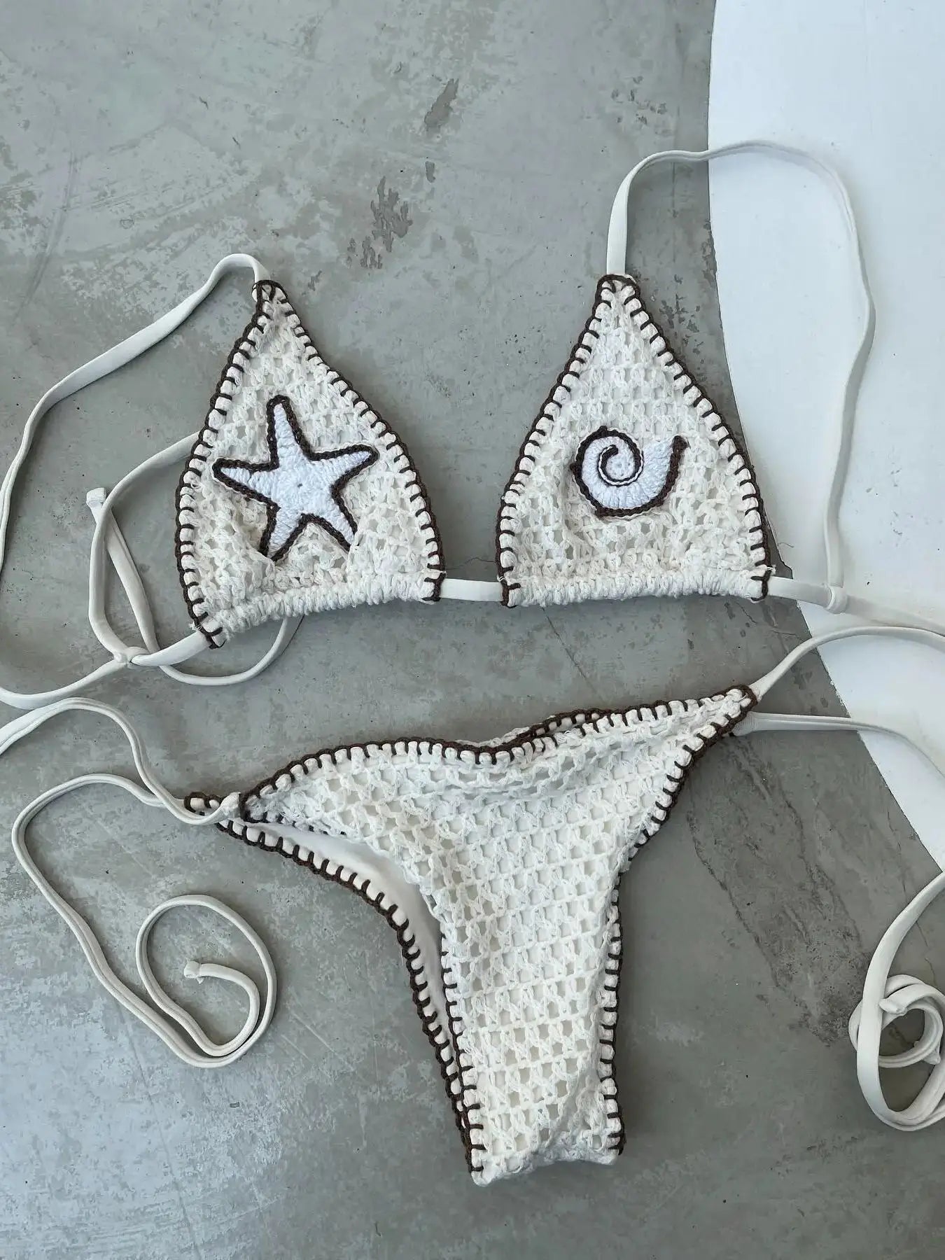 Three-Piece V-Neck Bikini Set with Cover-Up Skirt - Summer Swimwear