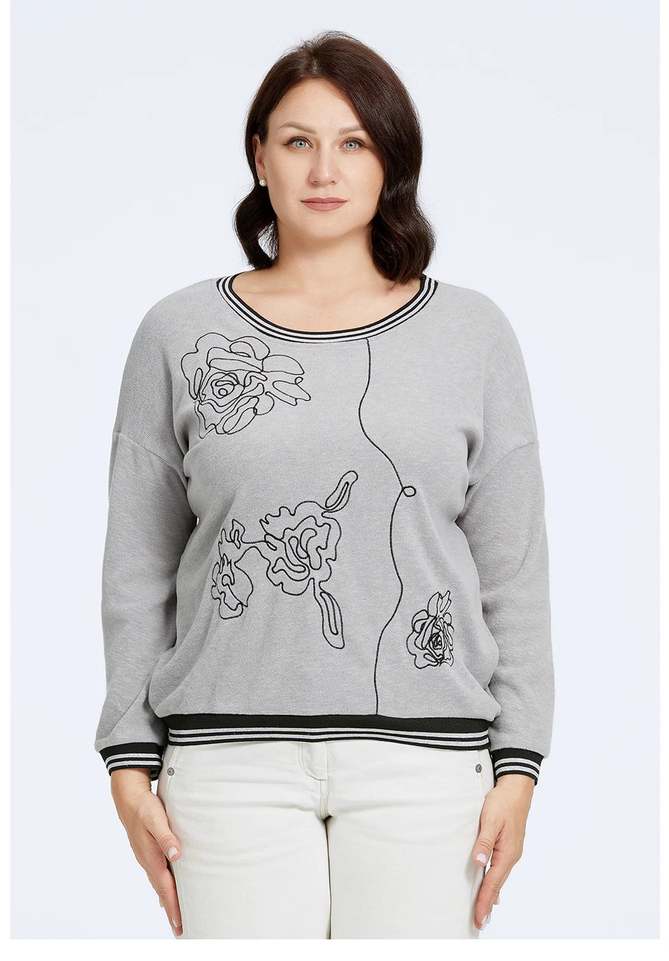 Women's Oversized Flower Embroidery Knitted Jumper