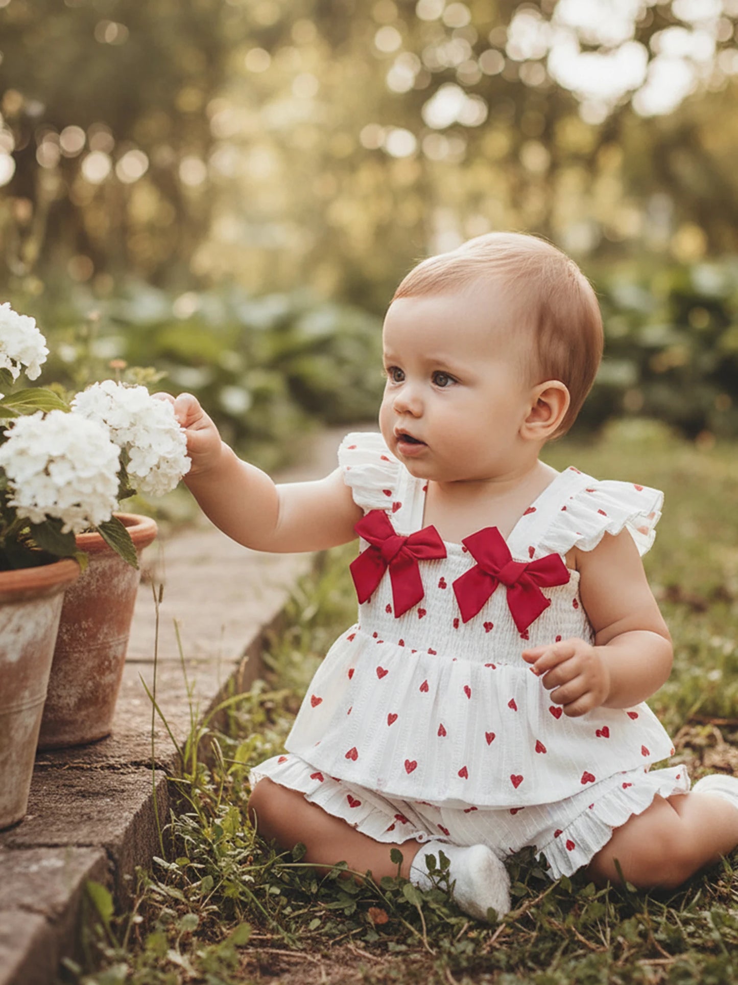 Toddler Girls Valentine's Day Ruffle Shoulder Strap Heart Print Top and Shorts Set