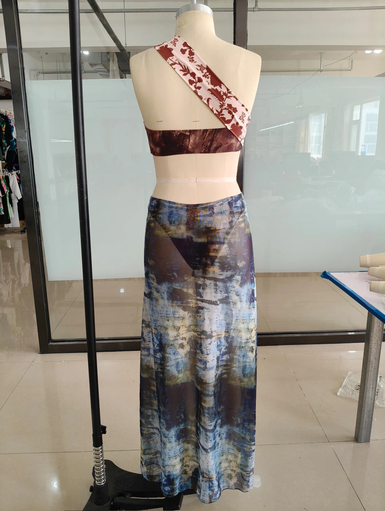 Women's Mesh Cut Out Maxi Dress - Ruched Print Beach Cover Up