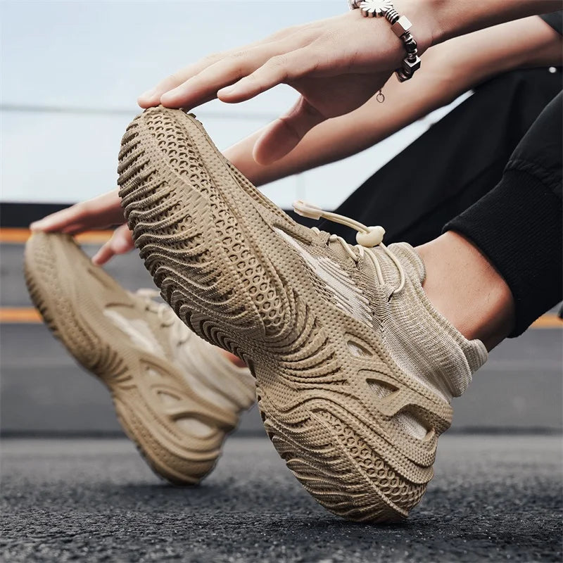 Men's Sports Mesh Running Sneakers Lace Up Comfortable Casual Sneakers