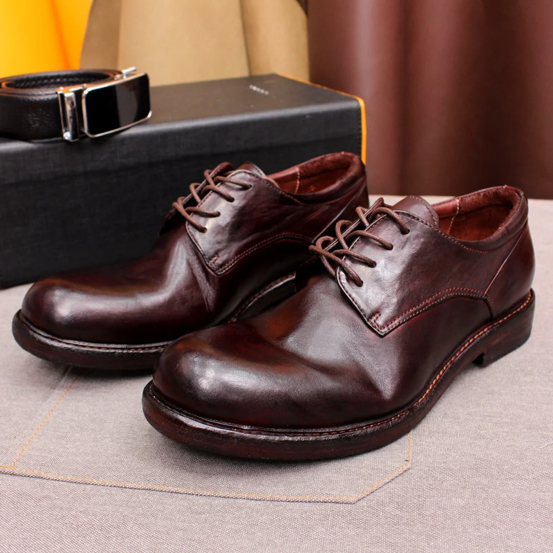 Men's Handmade Goodyear Sewn Comfortable Derby Formal Soft Leather Genuine Leather Round Toe Non-slip Casual Shoes