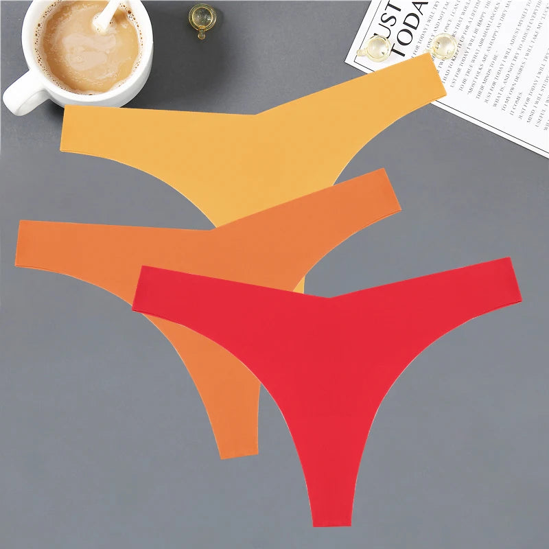 Women's Seamless V-Shaped Thong - Low Waist Soft Underwear