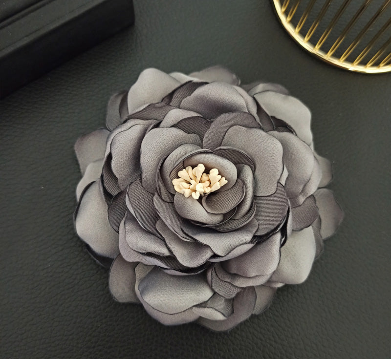 Elegant Fabric Flower Brooch - Lapel Pin Badge for Women
