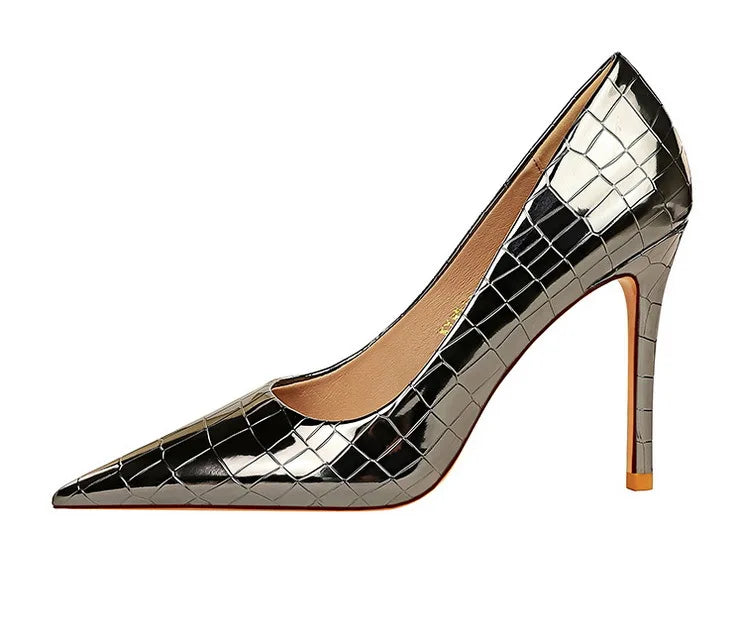 Women's Metal Stone Pattern High Heels Shoes Stiletto Shoes