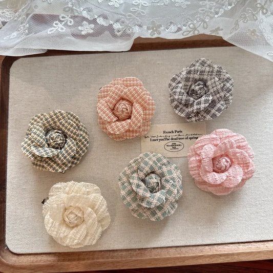 Camellia Flower Brooch - Elegant Fabric Corsage Pin for Women