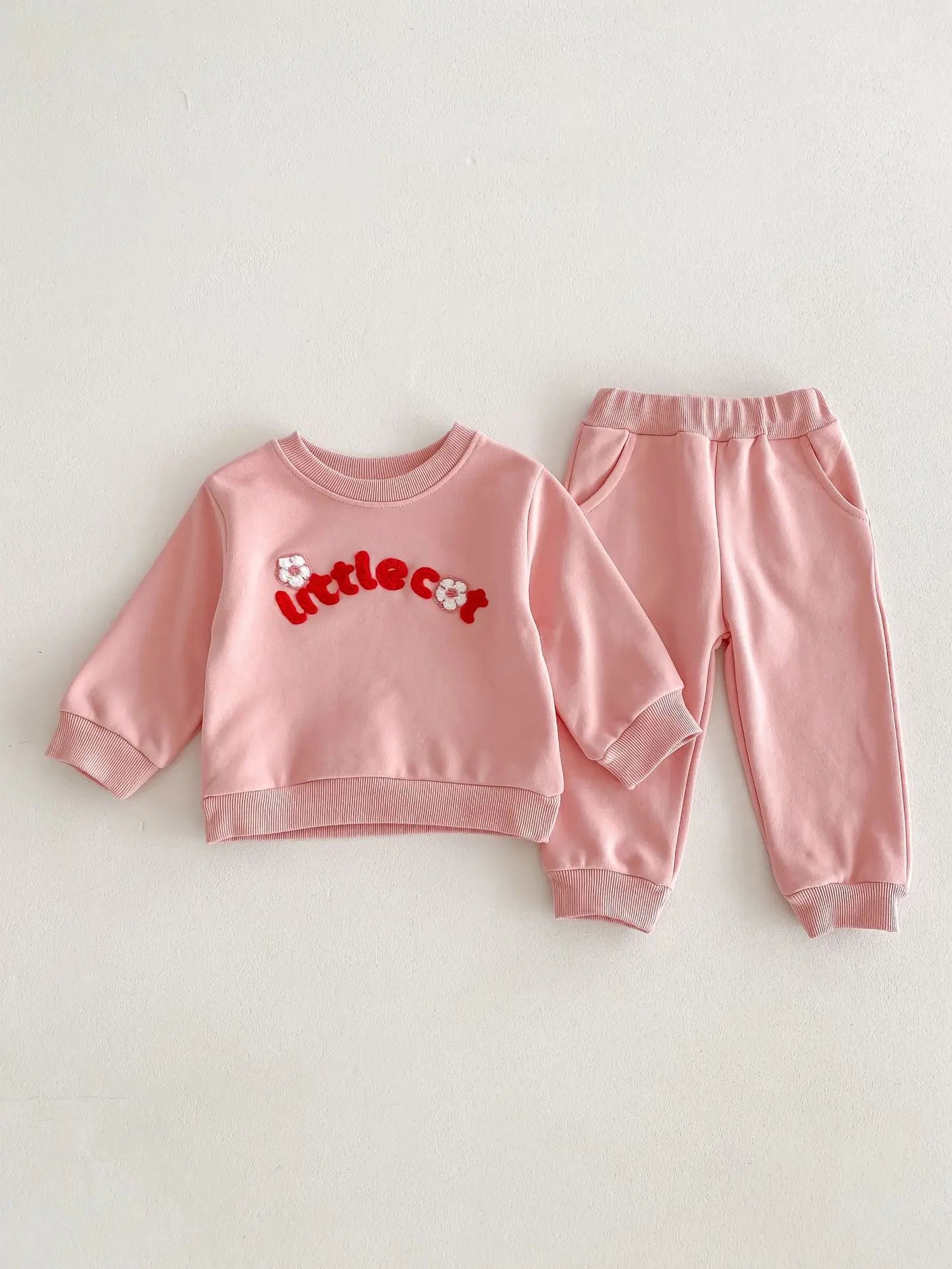 Girls Letter Print Hoodie Round-Neck Sweatshirts and Pants 2 PCS Track Suit