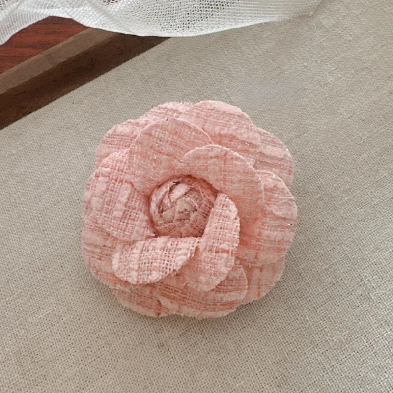Camellia Flower Brooch - Elegant Fabric Corsage Pin for Women