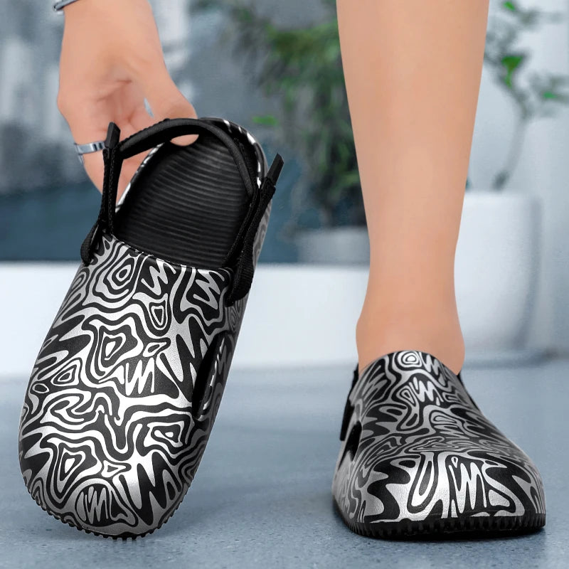 Men's Summer Slippers Outdoor Sandals Design Clogs Beach Slippers Flip Flop Casual Slides