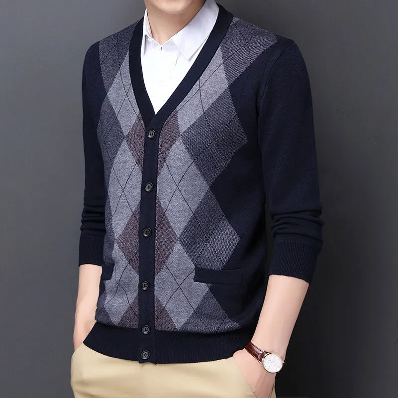 Men's Argyle V-Neck Cardigan - Slim Fit Knitted Sweater
