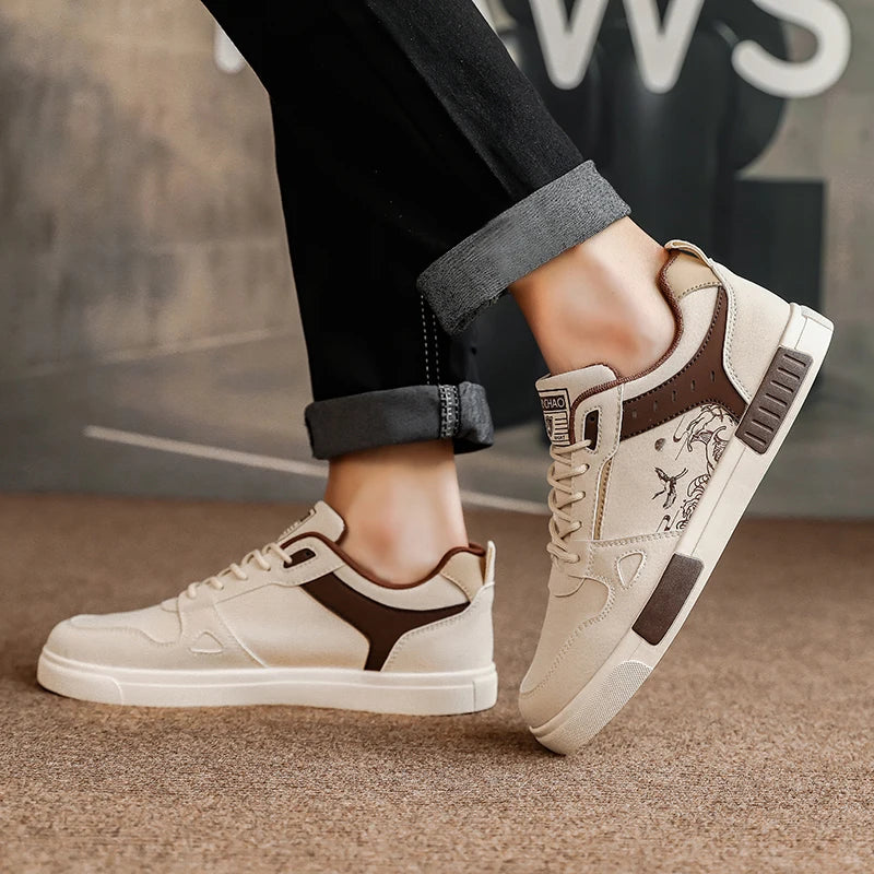 Men's Casual Versatile Skateboard Sports Shoes Lace Up  Sneakers