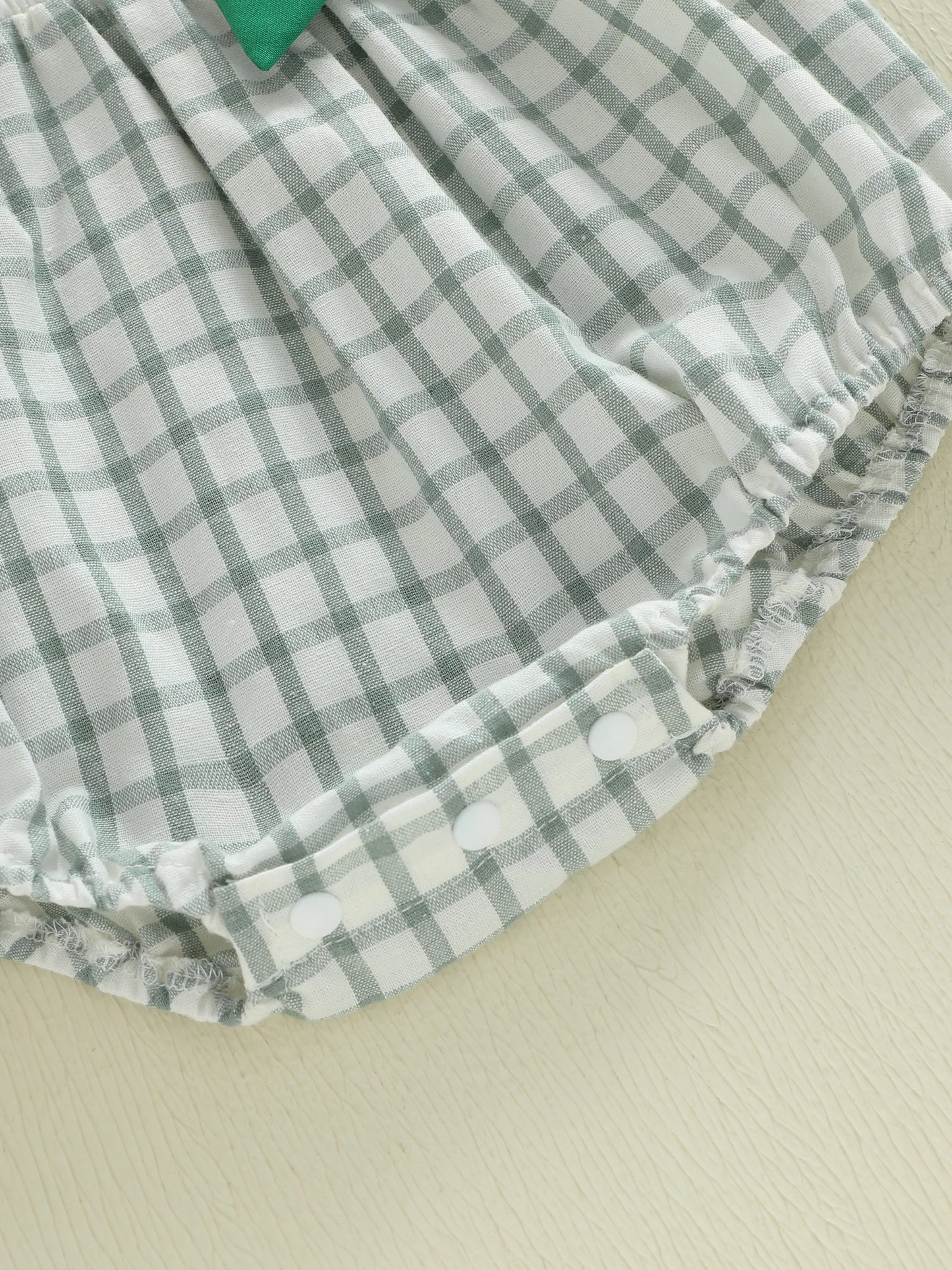 Newborn Baby Girls Boys Irish Plaid Clover Embroidered Short Sleeve Doll Collar Romper