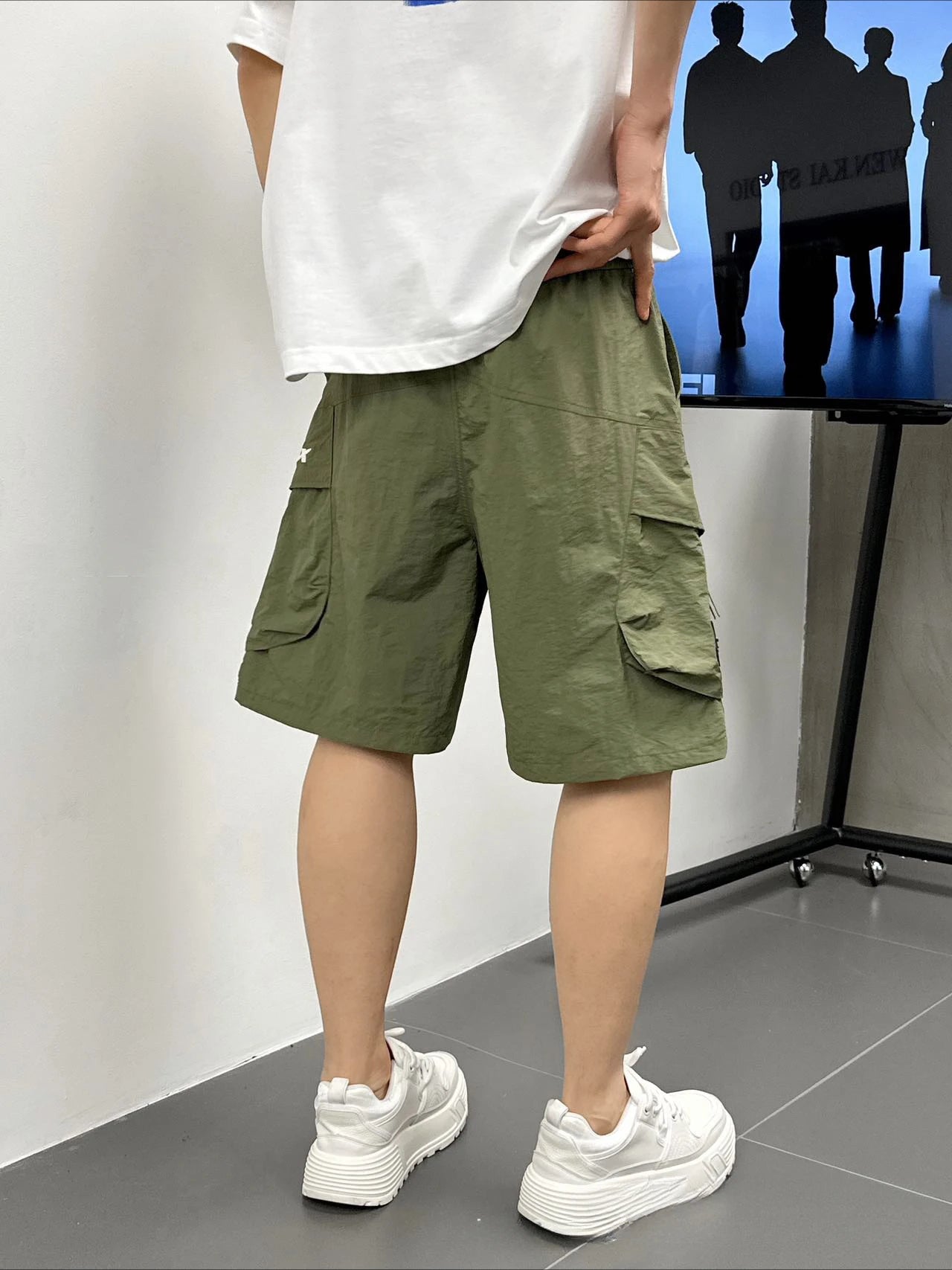 Men's Casual Cargo Shorts Knee Length Summer Drawstring Shorts