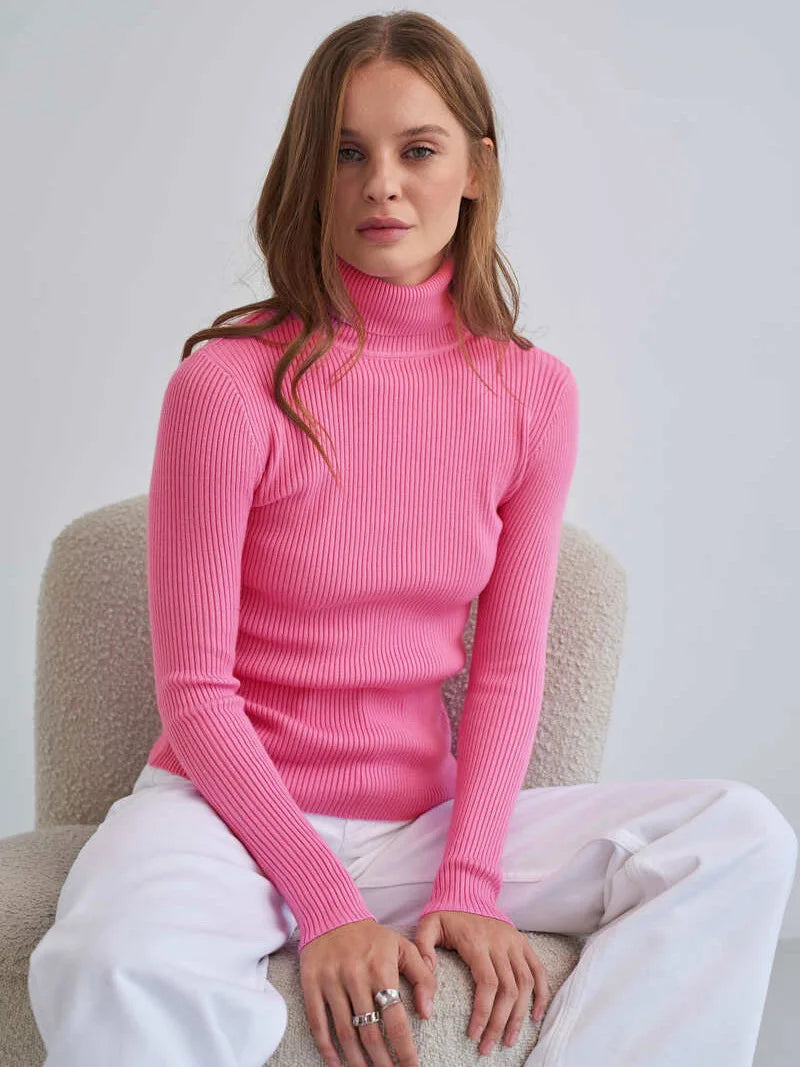 Women's Knitted Pullover Turtleneck