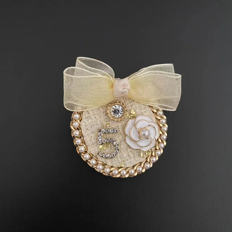 Women's Rhinestone Pearl Bow Brooches Fabric Flower Badge High-end Fixed Lapel Pins