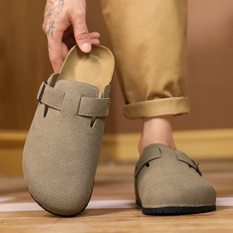 Closed Toe Slippers - Men's Buckle Design Indoor & Outdoor Garden Clogs