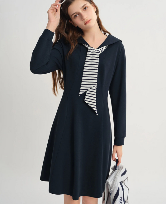 College Style Contrasting Color Wraparound V-Neck Long Dress