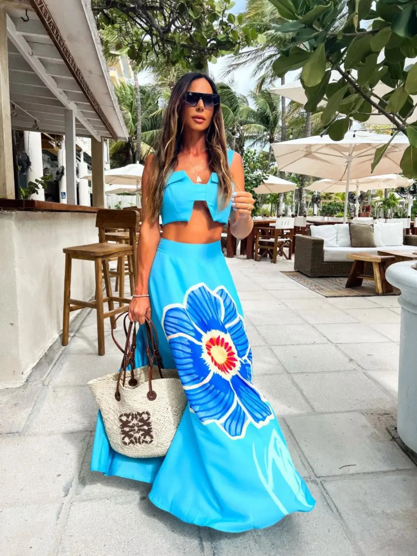 Women's Print Two-piece Skirt Set - Halter Straps Tube Top and Beach  Skirt Set