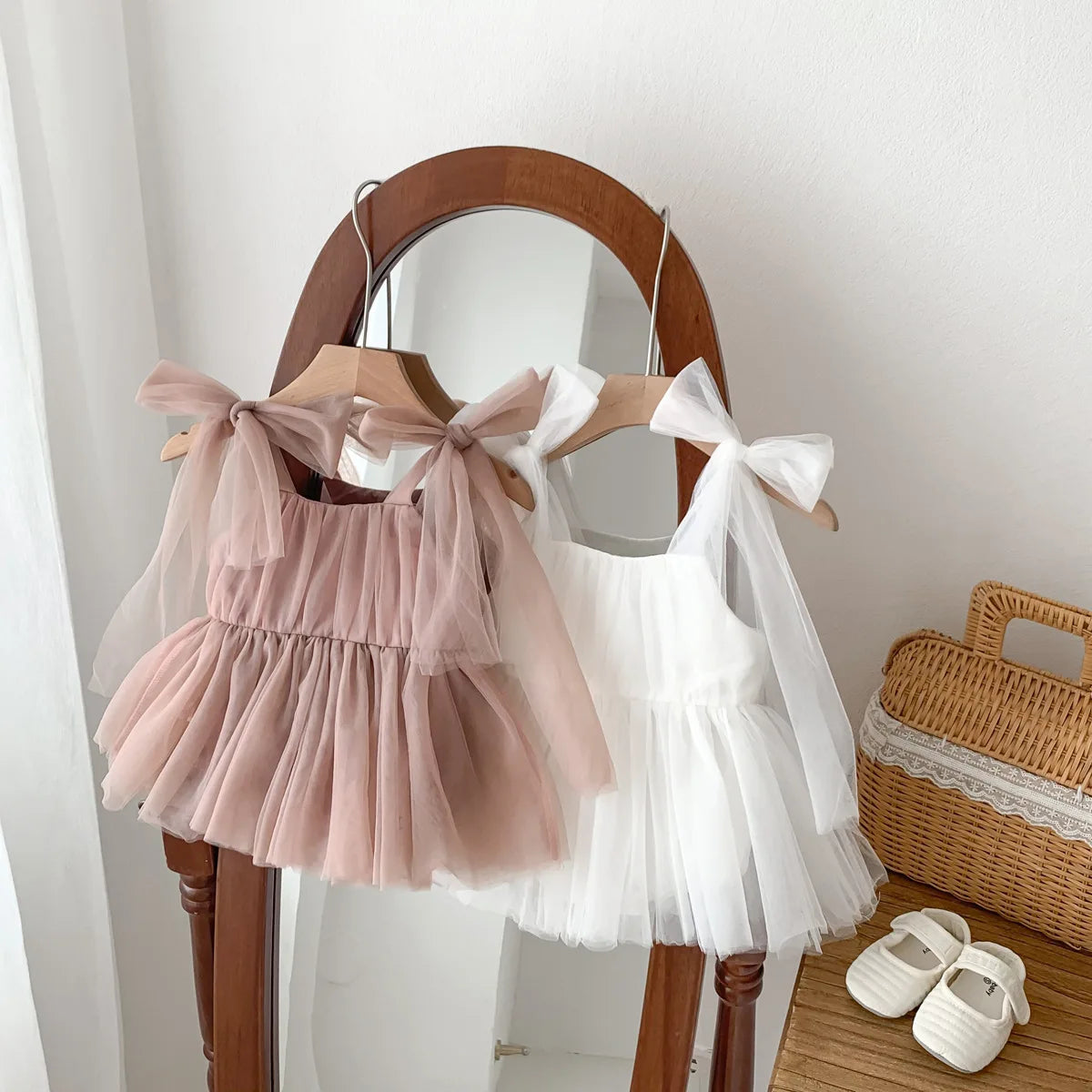 Baby Girls Lace Bodysuits & One-pieces Dress