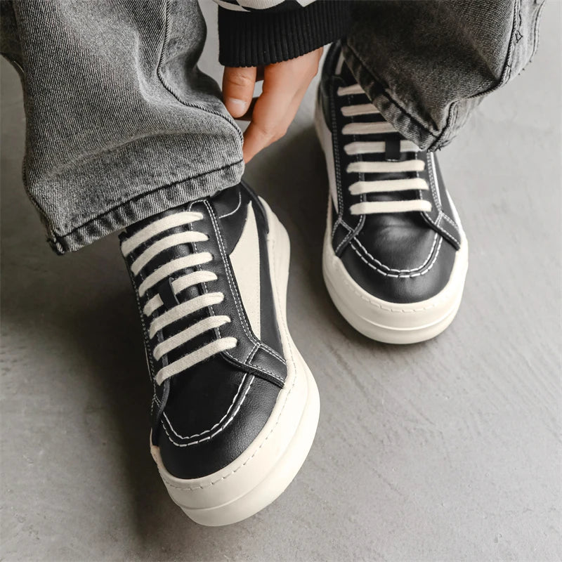 Men's Vulcanized Sneakers - Lace-Up Skateboarding Shoes