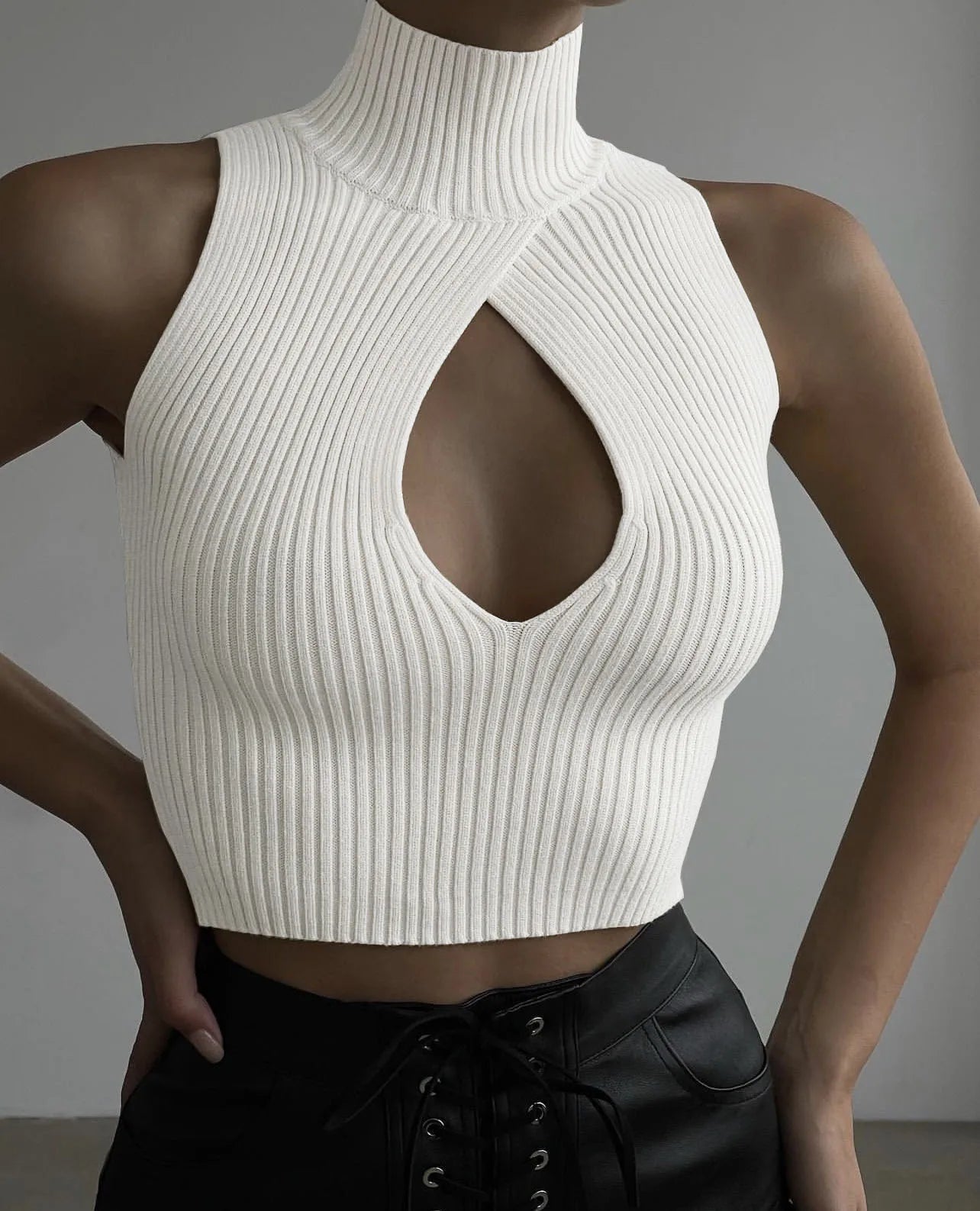 Women's Cut Out Top - Sleeveless Knitted Short Tank Top Turtleneck