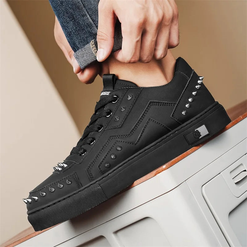 Men's Rivet Design Sneakers - Casual Sports Trainers