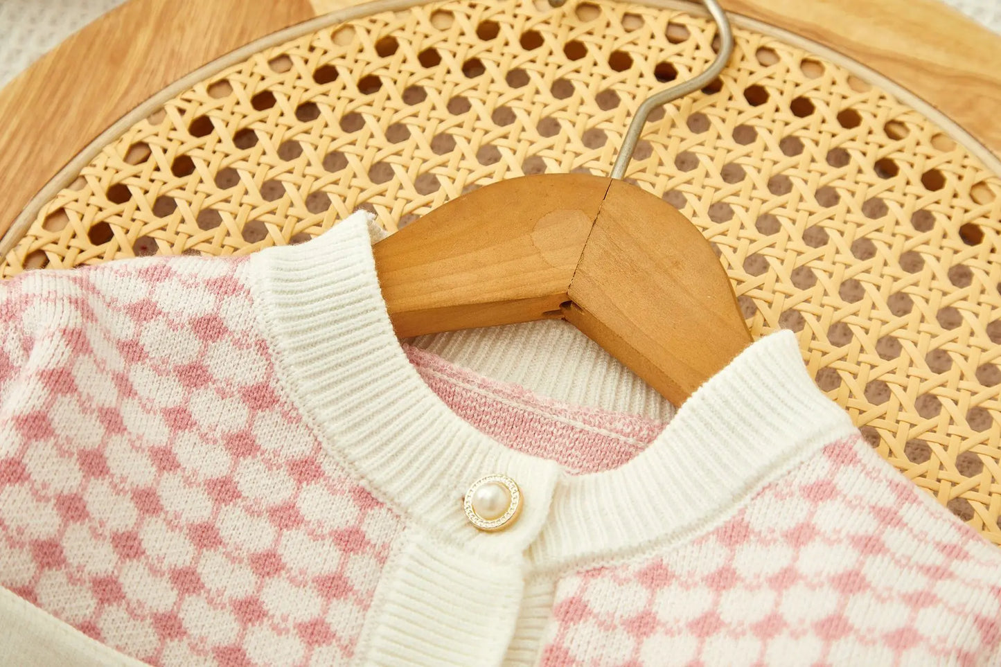 Girls Winter Knitted Cardigan & Skirt Set – Checkered Plaid